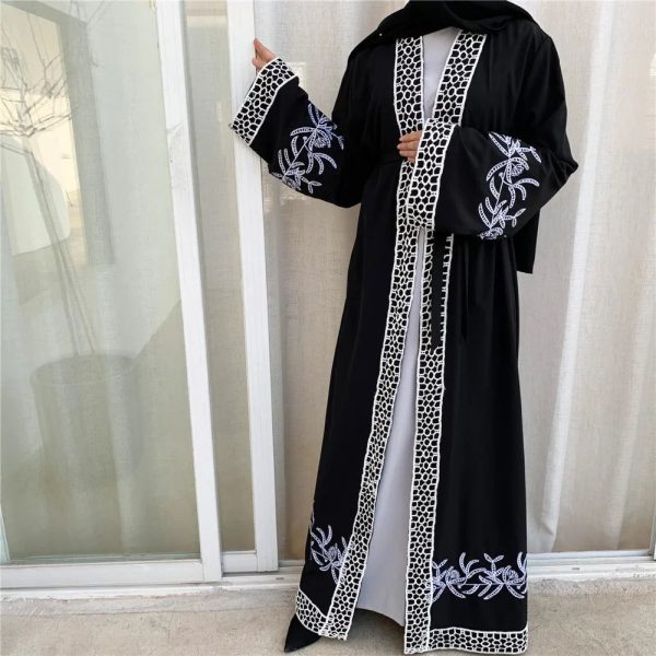 abaya Dubai luxe noir